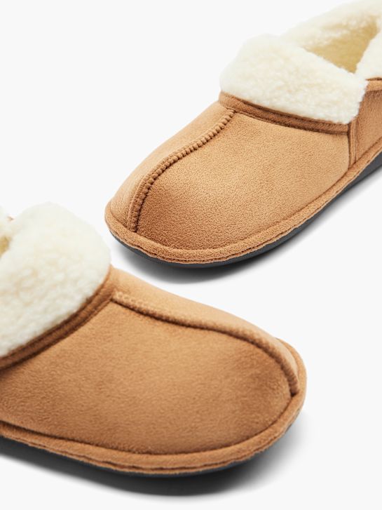 casa mia closed-back slipper beige deichmann