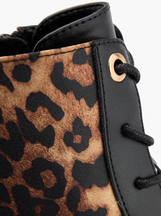 catwalk lace-up boot black deichmann