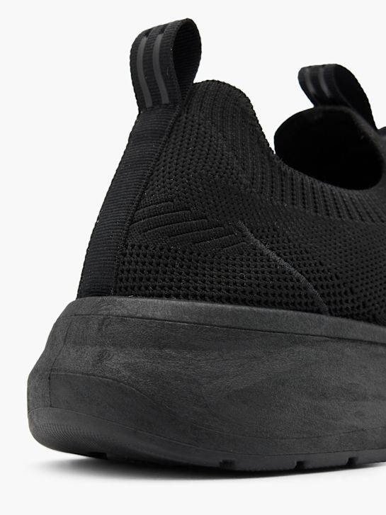 graceland slip-on trainer black deichmann